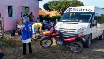 Van com trabalhadores vindo de Rosário(BA) chega a São José do Peixe